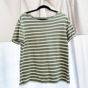 Green striped Old Navy basic tee